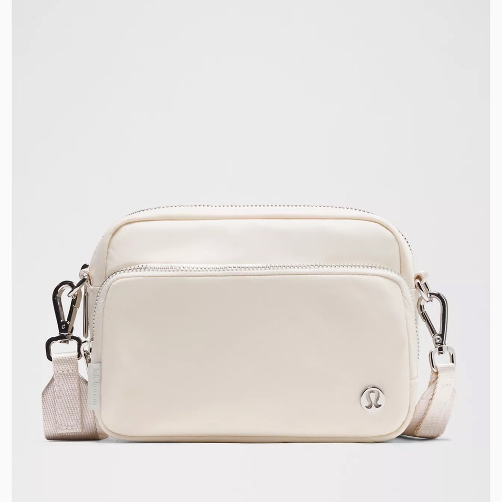 NWT Lululemon Athletica Cream Crossbody Bag